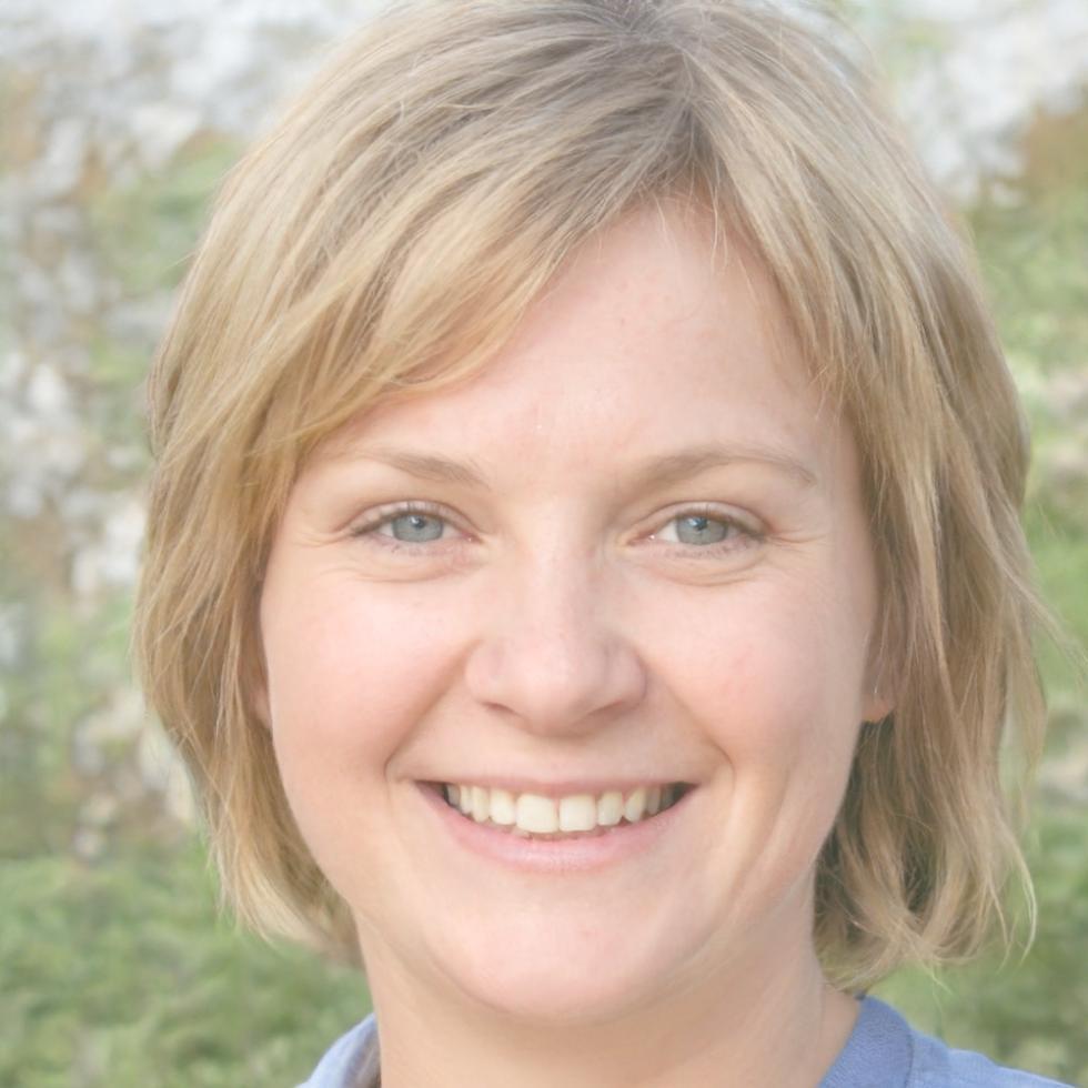 Siriporn Wattanakul, Operations Director